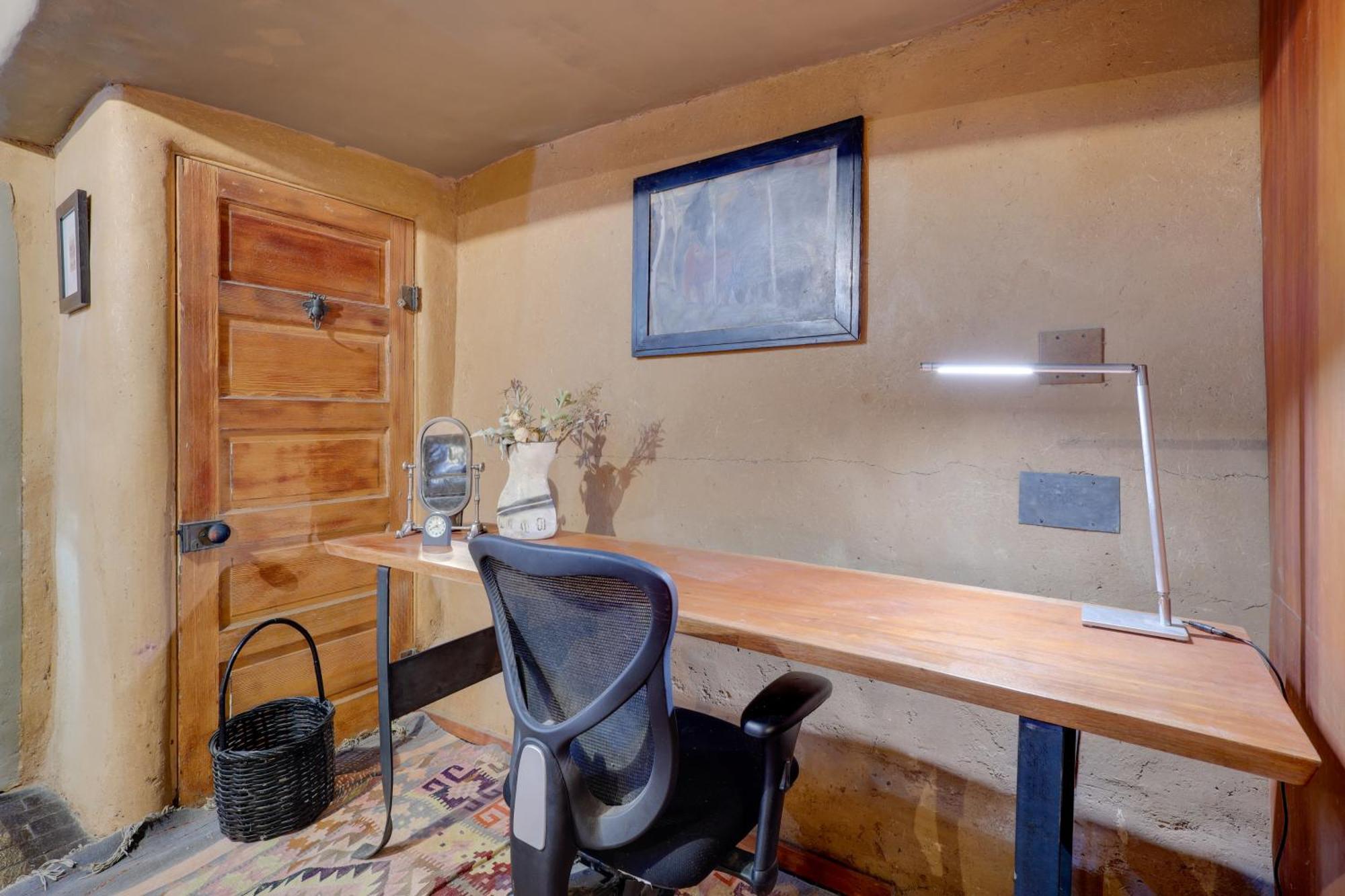 Adobe Studio 2 Blocks To Downtown Santa Fe Plaza! Esterno foto